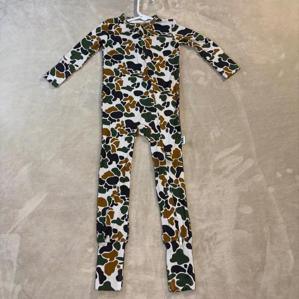 Bass Bucks & Birds 12 PC Bamboo Zippies Reseller Bundle NWT Camo Multi Size